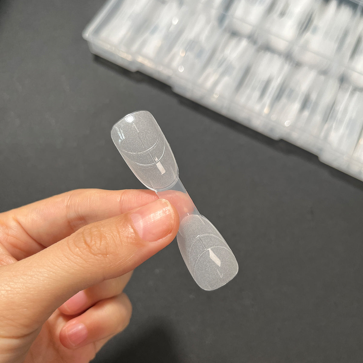 2in1 Matte Surface Nail Dual Forms 140Pcs Oval Almond Dual-headed Nail Mold for Quick Nails Extension Plastic Form Salon Nail Art Tools