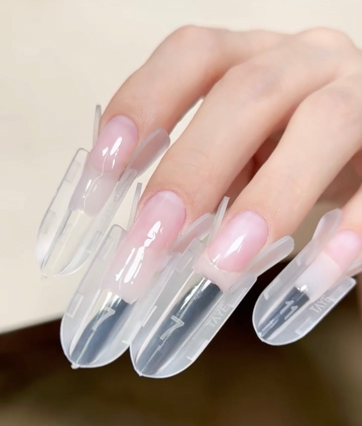 rocket shape sandwich dual nail form