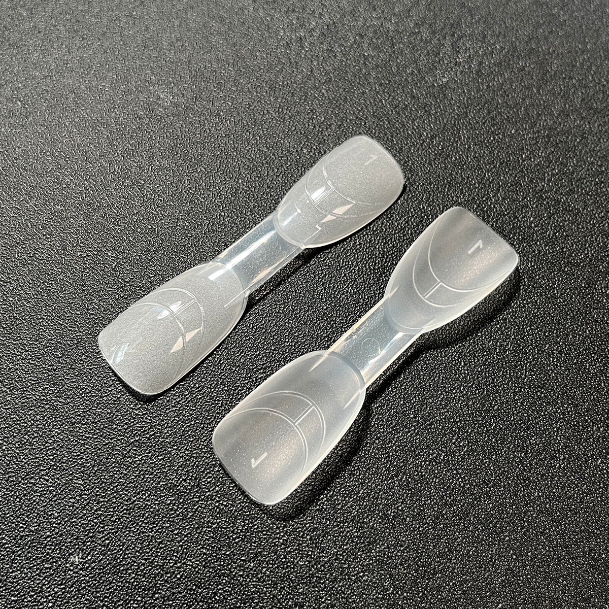 2in1 Matte Surface Nail Dual Forms 140Pcs Oval Almond Dual-headed Nail Mold for Quick Nails Extension Plastic Form Salon Nail Art Tools